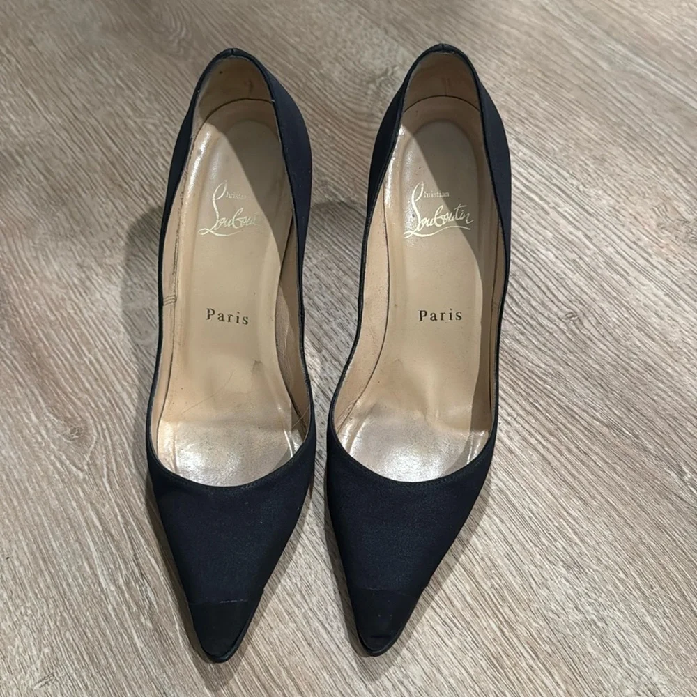 CHRISTIAN LOUBOUTIN satin pumps